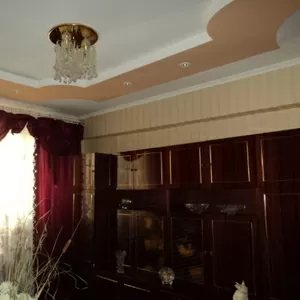 Продается 3-х комнатная квартира в центре Каменска-Шахтинского