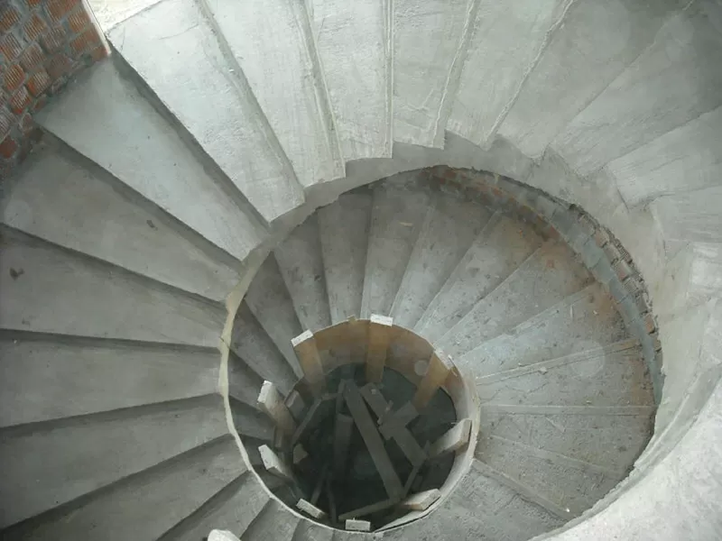 Монолитные бетонные лестницы 8